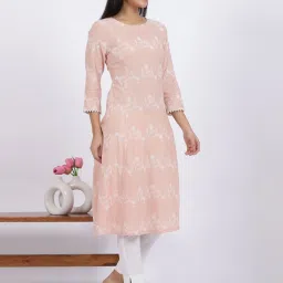 W Peach Embroidered Kurta image 4