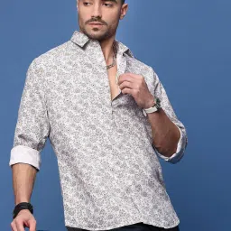 showoffff Showoff White Cotton Slim Fit Printed Shirt image 4