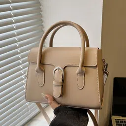 StyleCast x Revolte PU Structured Sling Bag-picture-20