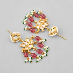 DASTOOR Gold-Plated Stone-Studded & Beaded Jewellery Set image 5
