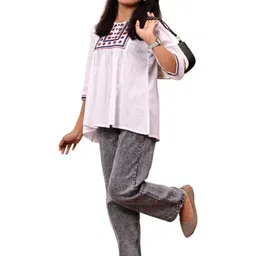 DMP EXPORT Girls Floral Embroidered Cotton Top-image-60