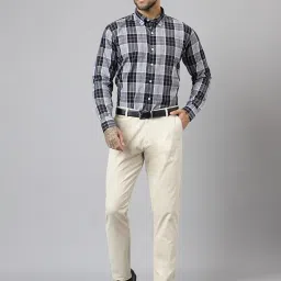 Hancock Beige Slim Fit Solid Trousers image 4