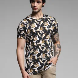 Jack & Jones Black Cotton Regular fit Print T-Shirts image 4
