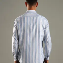 TOMMY HILFIGER Blue Striped Regular Fit Shirt image 2