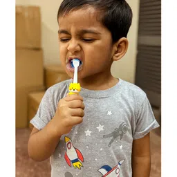 Badal Kidz Baby Soft Bristle Toothbrush with Bear Handle - Gentle Oral Care with Travel Case (6M+) - Green image 5