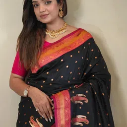 Mameraa Ethnic Motifs Zari Art Silk Handloom Saree image 4