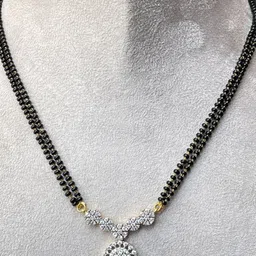 Wynona Gold-Plated Stone Studded & Beaded Mangalsutra image 4