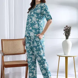 ETC Women Printed Night Suit image 3
