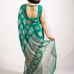 KALINI Ethnic Motifs Poly Chiffon Block Print Saree image 4