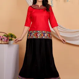 CANVIR Women Ethnic Motifs Embroidered Kurta with Skirt-picture-16