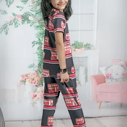 YK Unisex Kids Printed T-shirt with Trousers image 4