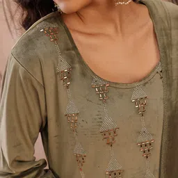 Sangria Yoke Design Pure Wool Kurta with Trousers & Dupatta image 5