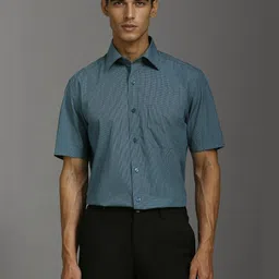 Louis Philippe Checked Spread Collar Cotton Formal Shirt-picture-24