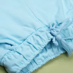 V-Mart Girls Solid Mid-Rise Regular Fit Shorts image 4