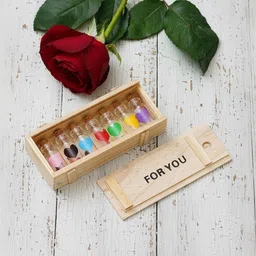 ASIDEA Unisex Beige & Red Textured 7 Messages Bottles Wooden & Glass Showpiece-1.18 Inch image 2