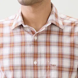 ColorPlus Ghingham Checks Spread Collar Comfort Regular Fit Cotton Casual Shirt image 5