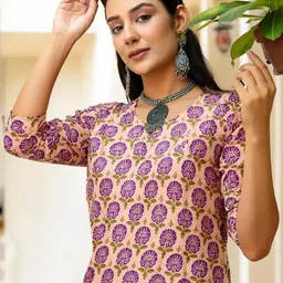 SZN Women Printed Crepe Straight Kurtas image 4