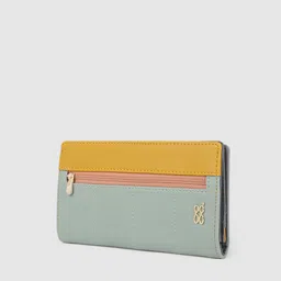 Baggit Women Green Solid Two Fold Wallet image 2