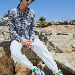 Campus Sutra Multicolored Regular Fit Texture Jacket image 5