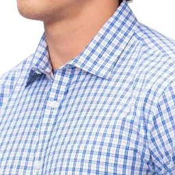 Park Avenue Light Blue Cotton Slim Fit Checks Shirt image 5