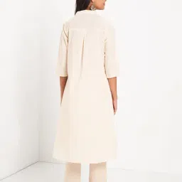 Rangmanch By Pantaloons Antique White Cotton Regular Fit Printed Kurta image 2