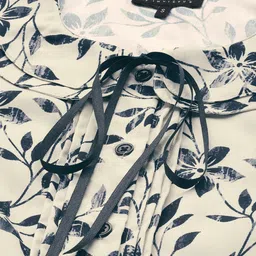 all about you encore by INVICTUS Floral Print Peter Pan Collar Shirt Style Top image 2