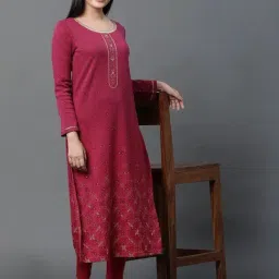Aurelia Pink Plain Winter Kurta image 5
