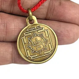 numeroastro Unisex Gold-Toned Brass Pendant image 4