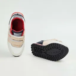 Fame Forever by Lifestyle Kids Beige & White Velcro Shoes image 5