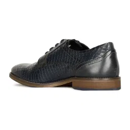 Hush Puppies by Bata Men's Navy Derby Shoes image 5