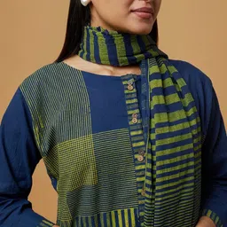 Banana Labs Striped Cotton Dupatta image 2