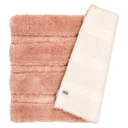 Saral Home Pink Polyester Non Slip Thick Fluffy Bathmat - (50x70 cm) image 4