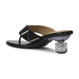 Bata Women's Black Thong Sandals image 5