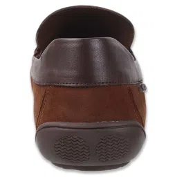 Mochi Men's Tan Casual Loafers image 5