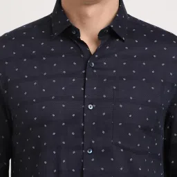 Turtle Navy Blue Cotton Regular Fit Printed Shirt image 5
