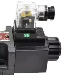 YUKEN DSG-03-2B60B 12 V DC Direction Control Valve image 2