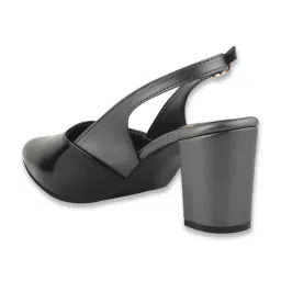 Shoetopia Women's Black Back Strap Sandals image 5