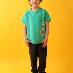 Anthrilo Boys Green & Black Cotton Regular Fit Self Joggers Set image 5