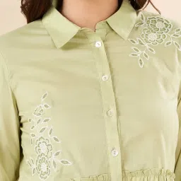Akkriti by Pantaloons Green Embroidered Shirt image 5