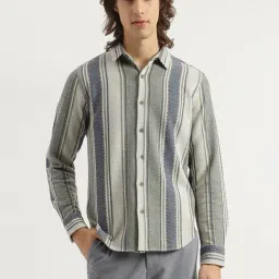United Colors Of Benetton Blue Slim Fit Striped Shirt-picture-42