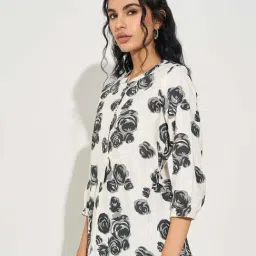 Akkriti By Pantaloons Snow White Regular Fit Printed Tunic image 3