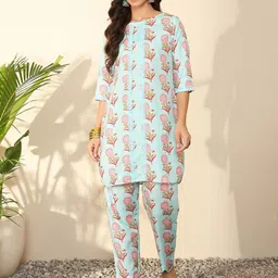 Madhuni Women Floral Printed Regular Kurta with Trousers-picture-21