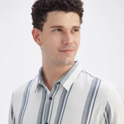 Pepe Jeans White Cotton Regular Fit Striped Shirt image 5