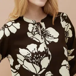 Fame Forever By Lifestyle Brown Regular Fit Floral Print Top image 5