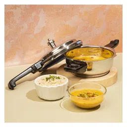 Vinod 18/8 Stainless Steel Deep Pan Outer Lid Pressure Cooker - 3.5 Litres Junior (Induction Friendly) image 2