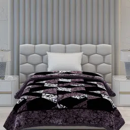 Monte Carlo Brown & White Geometric Printed Heavy Winter 994 GSM Single Bed Blanket image 3