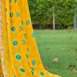 Saree Mall Yellow Georgette Self Saree with Blouse Piece image 5