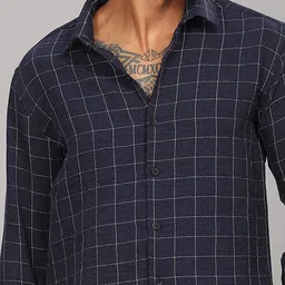 THE BEETEL HOUSE Men Standard Slim Fit Windowpane Checks Opaque Checked Casual Shirt image 5