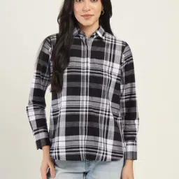 Hancock White & Black Cotton Relaxed Fit Checked Shirt-picture-42