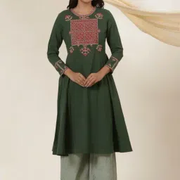 folksong W Green Cotton Embroidered Flared Kurta-picture-19